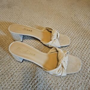 Matisse Women's Cream Knotted Mules